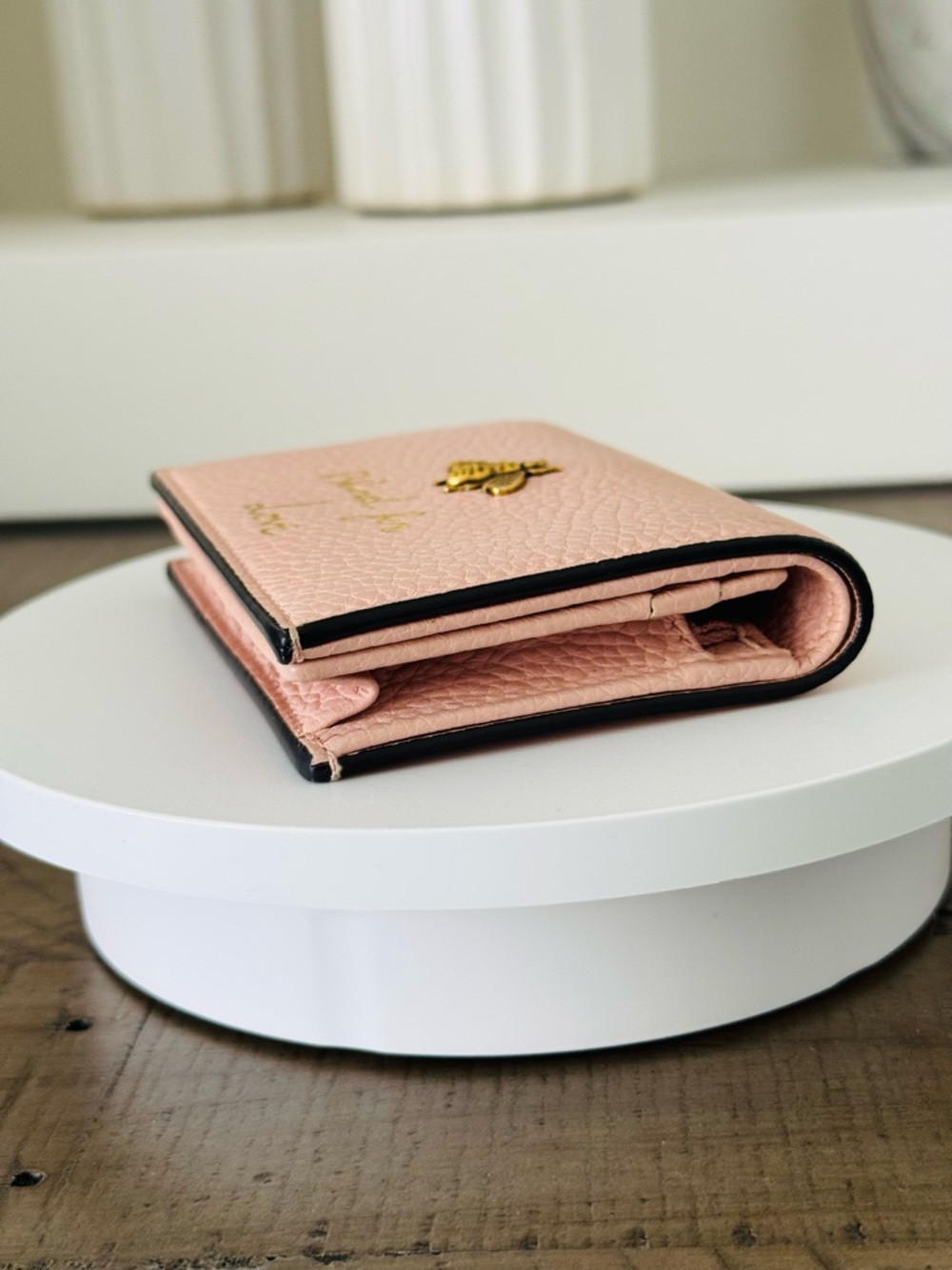 Gucci Bee “Blind for Love” Pink Leather Card Holder Wallet - Picture 9 of 12